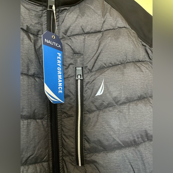 NWT- Nautica Black/Gray Water and Wind Resistant Jacket. Size Medium. Polyester - Picture 3 of 9